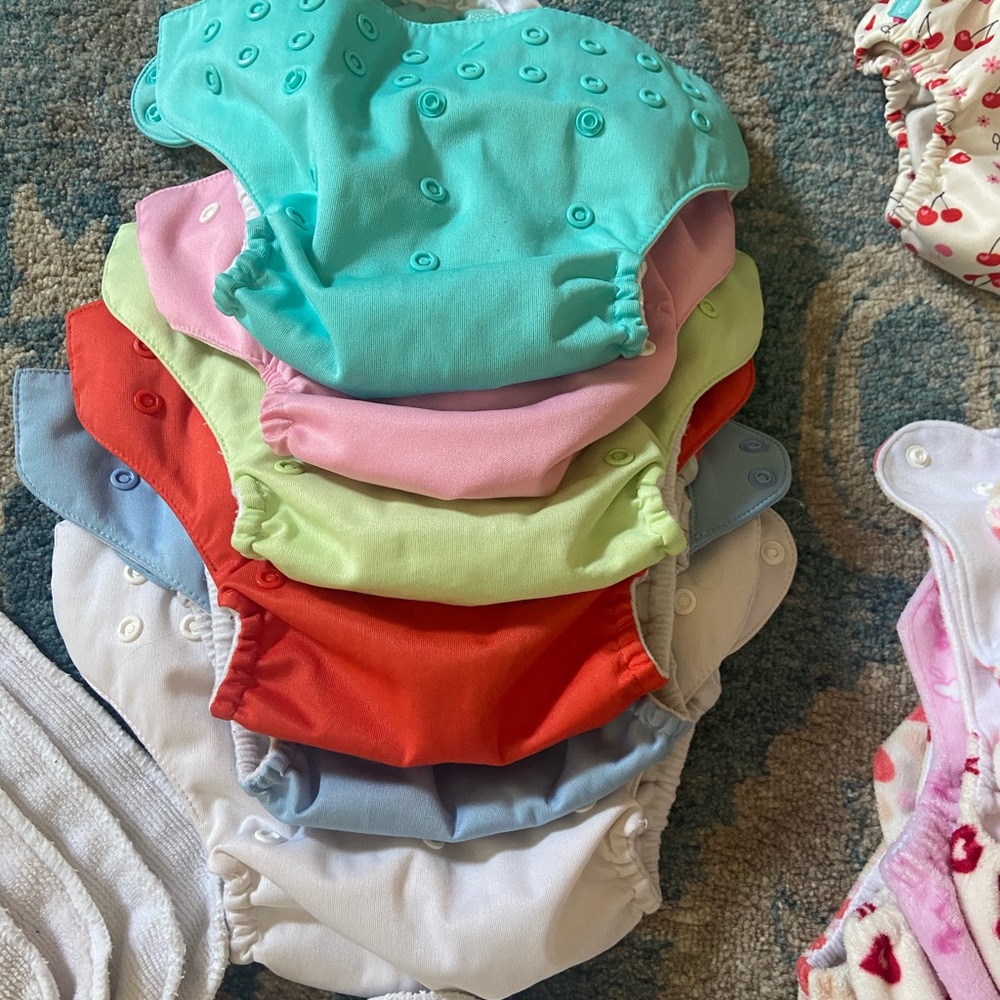Complete Cloth diaper set - Picture 2 of 8